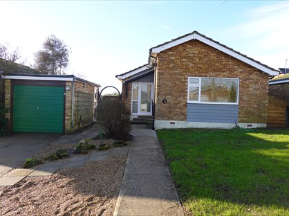 2 Bed Bungalow, Gardeners Road, IP14