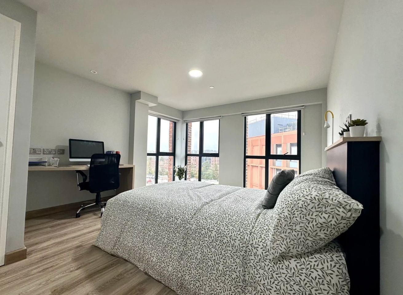 Additional image 4 of Room in a Shared Flat, Sir Peter Hilton Court, DE1, N1 7GU