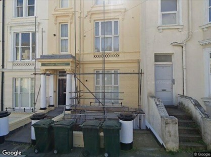 2 Bed Flat, West Hill Road, TN38