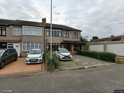 Room in a Shared House, Laburnum Avenue, RM12