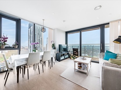 2 Bed Flat, St. Gabriel Walk, SE1