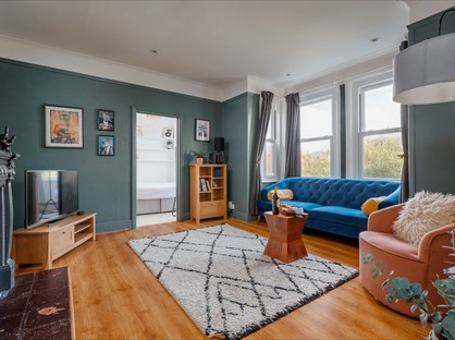 3 Bed Flat, Beaufort Road, BH6