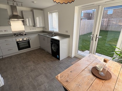 3 Bed Semi-Detached House, Spindle Way, TS27