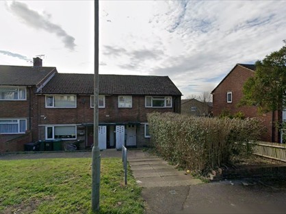 Studio Flat, Barnfield Road, BR5