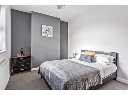 Room in a Shared House, Rawmarsh Hill, S62