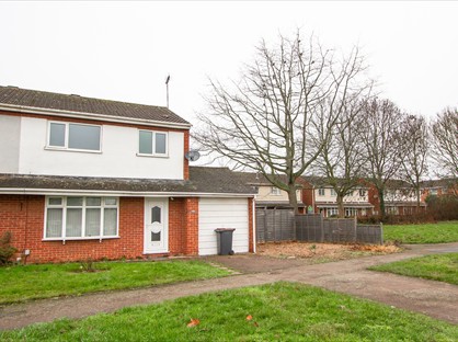 4 Bed Semi-Detached House, Tresillian Road, CV7