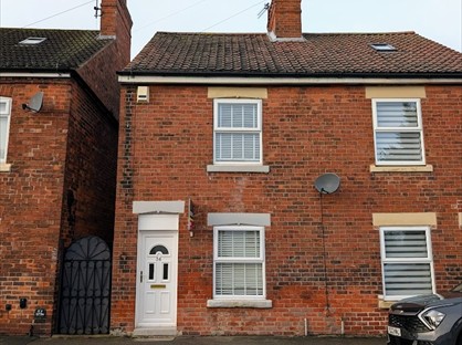 2 Bed Semi-Detached House, Lock Lane, DN8