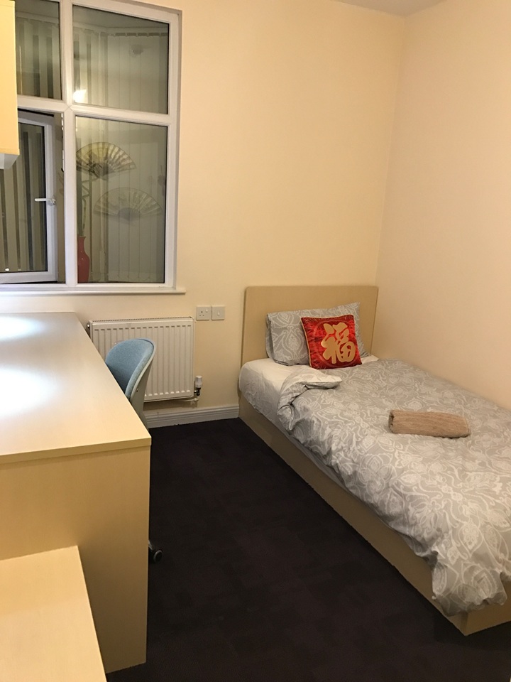 Additional image 11 of Room in a Shared Flat, Renshaw Street, L1, N1 7GU