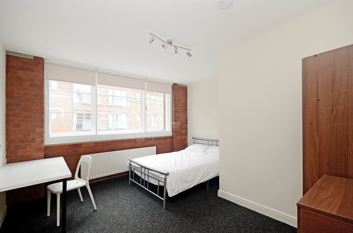 Additional image 5 of Room in a Shared Flat, Bells Square, S1, N1 7GU