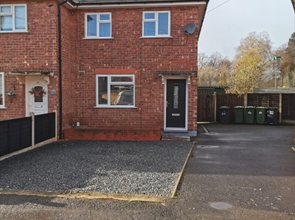 2 Bed End Terrace, Gibbons Crescent, DY13