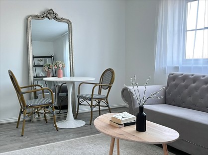 2 Bed Flat, Turners Avenue, PA1