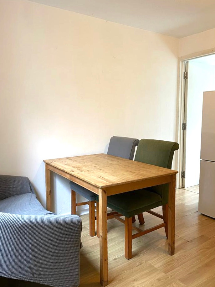 Additional image 3 of Studio Flat, Headington, OX3, N1 7GU