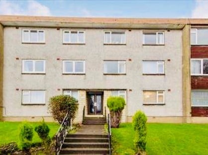 3 Bed Flat, Glenside Crescent, KA23
