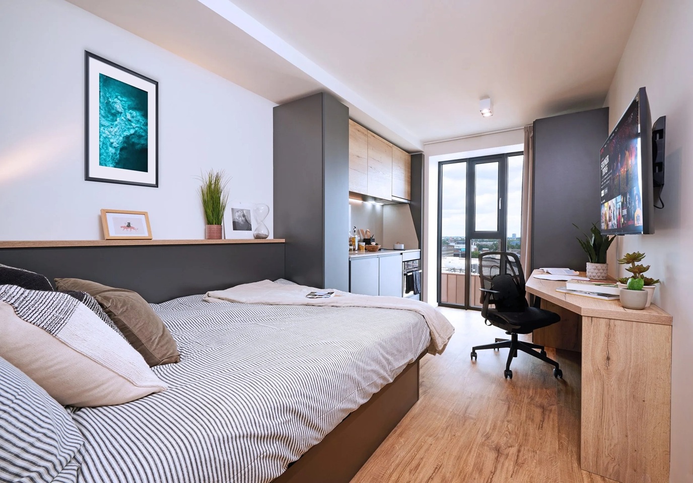 Studio Flat, Warwick Road, CV1, N1 7GU