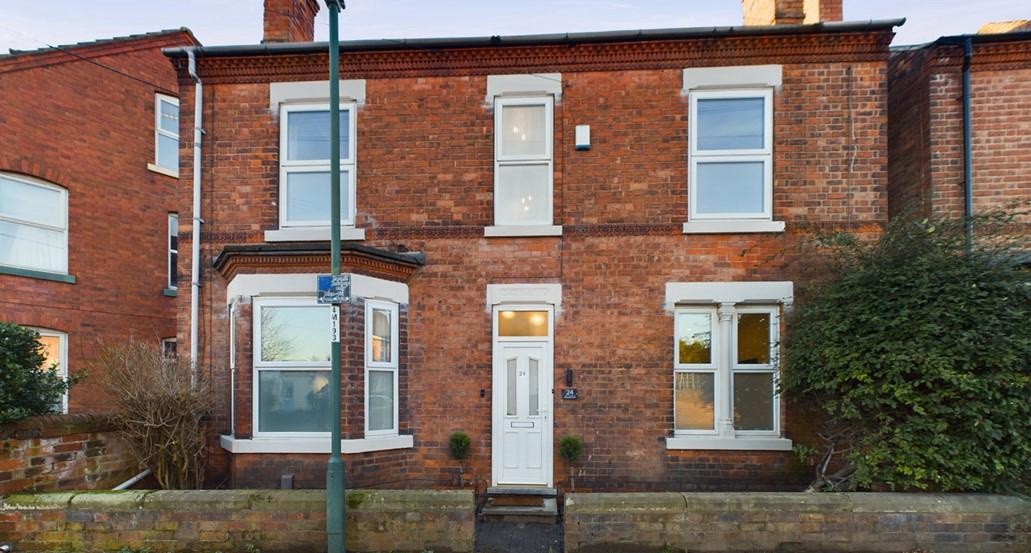 2 Bed Detached House, Montpelier Road, NG7, N1 7GU