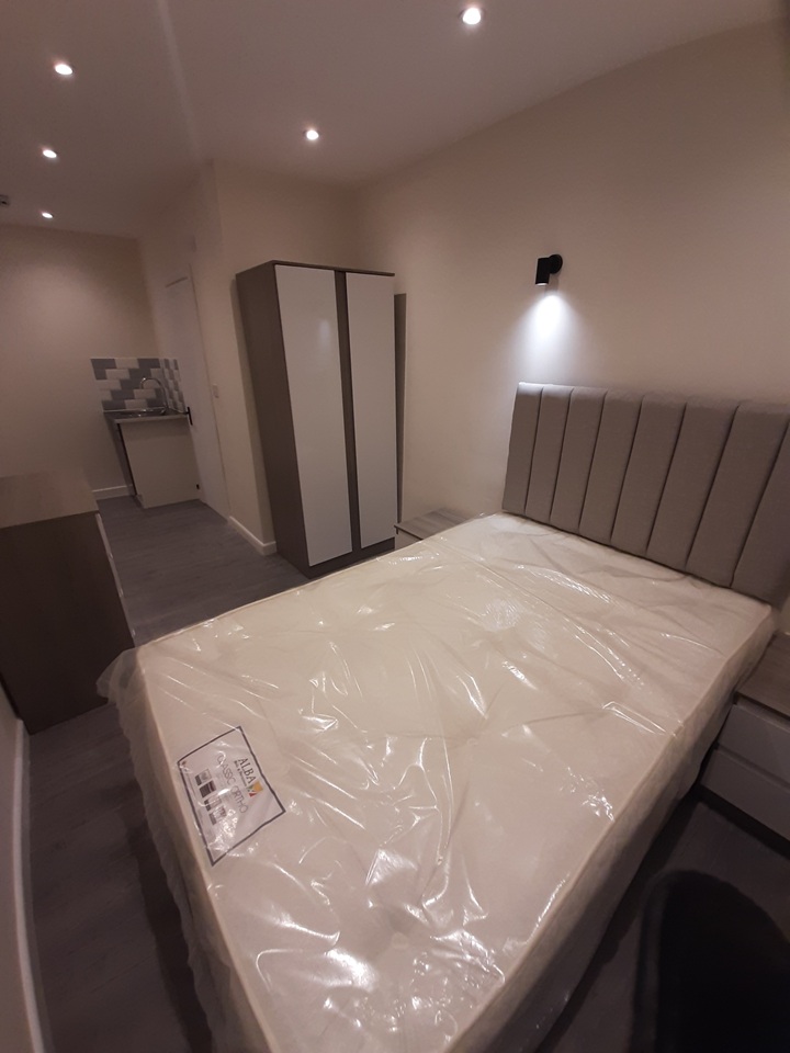 Additional image 15 of Studio Flat, Rose Hill, OX4, N1 7GU