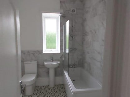 1 Bed Flat, Stephen House, WF11