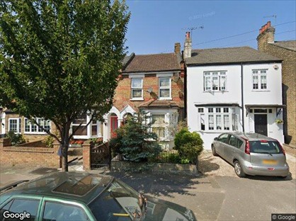 3 Bed Semi-Detached House, Walpole Road, E18