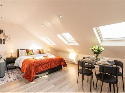 1 Bed Flat, Mitcham Road, SW17