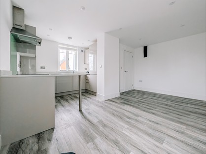 2 Bed Flat, Market Hill, CM9