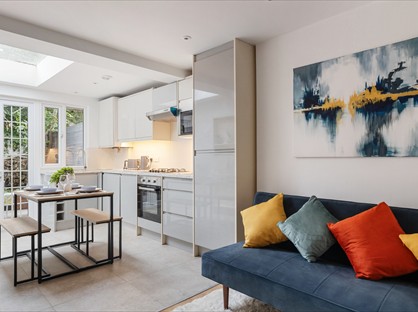 2 Bed Semi-Detached House, Beethoven Street, W10