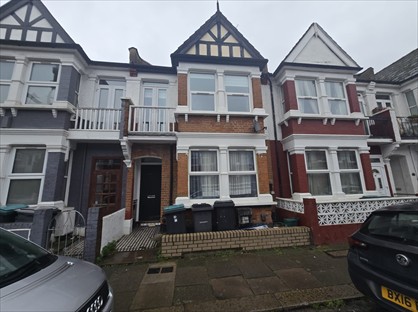 2 Bed Flat, St. Margarets Avenue, N15