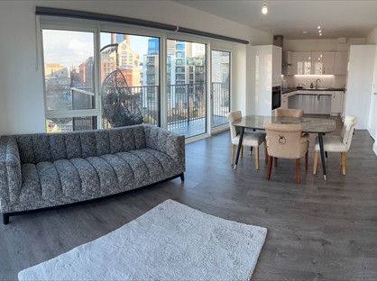 2 Bed Flat, Blomfield House, SW6