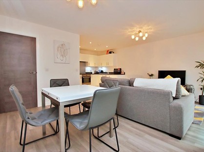 1 Bed Flat, Darwin House, WD6