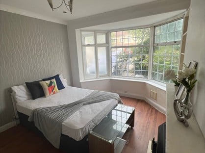 Room in a Shared House, Manor Farm Road, HA0