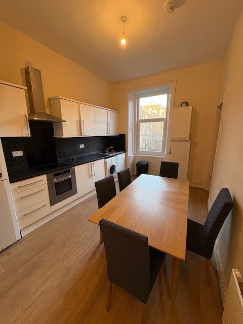 Additional image 2 of 3 Bed Flat, West Princes Street, G4, N1 7GU