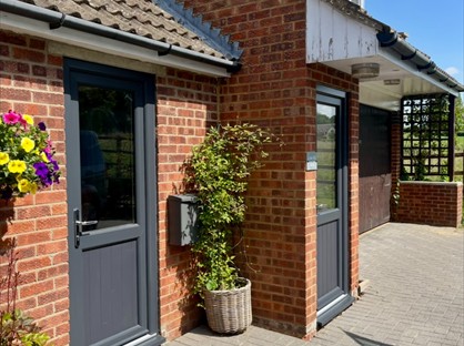 Studio Flat, Marsh Lane, MK44