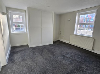 2 Bed End Terrace, Chorley Road, PR5