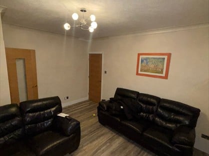 Room in a Shared House, Abbey Crescent, OL10