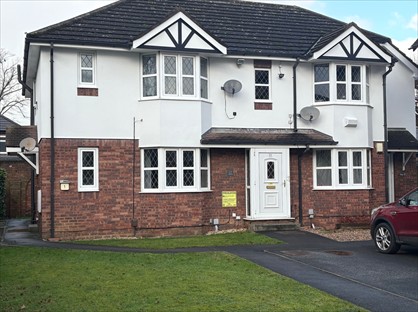 2 Bed Flat, Blenheim Road, WF1