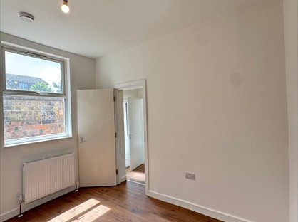 Studio Flat, Beulah Road, CR7