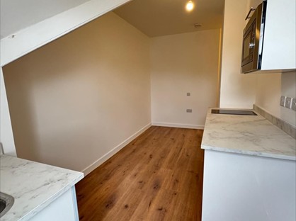 Studio Flat, Beulah Road, CR7