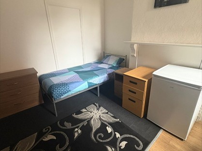 Studio Flat, Wood Green Road, WS10