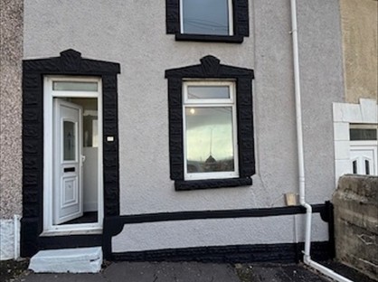 2 Bed Terraced House, Fullers Row, SA1