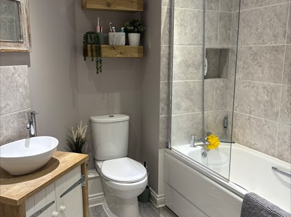 Room in a Shared Flat, Wendover, HP22