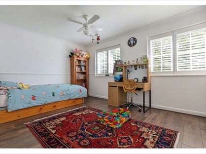 4 Bed Detached House, Kinnaird Close, BR1