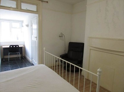 Room in a Shared House, Tonstall Road, CR4