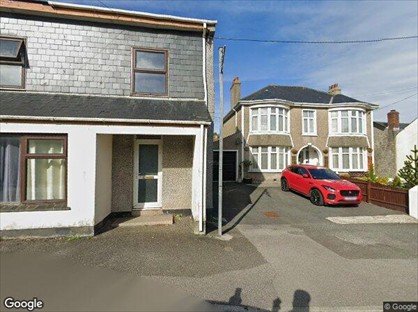 Room in a Shared House, The Square, TR16