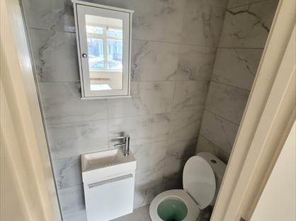 Studio Flat, Upper Rainham Road, RM12