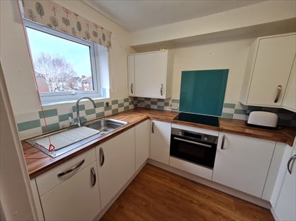 1 Bed Flat, Lincoln Road, PE1