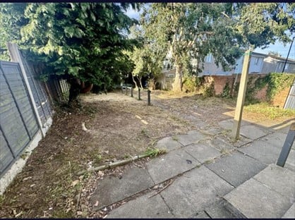 3 Bed Semi-Detached House, Whitchurch Way, CV4