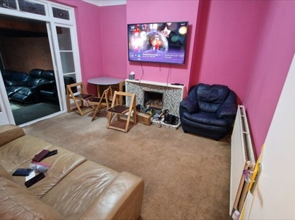 Room in a Shared House, Isleworth, TW7
