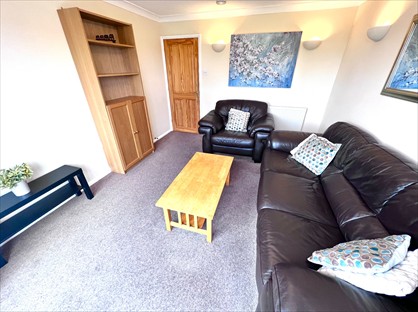 5 Bed Terraced House, Tippett Close, CO4