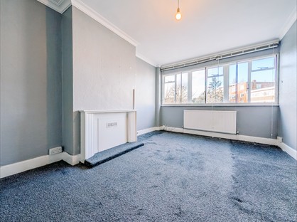 1 Bed Flat, Hanger Green, W5