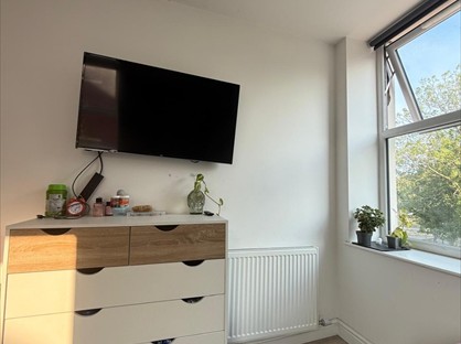 Room in a Shared House, St Michaels Square, OL6