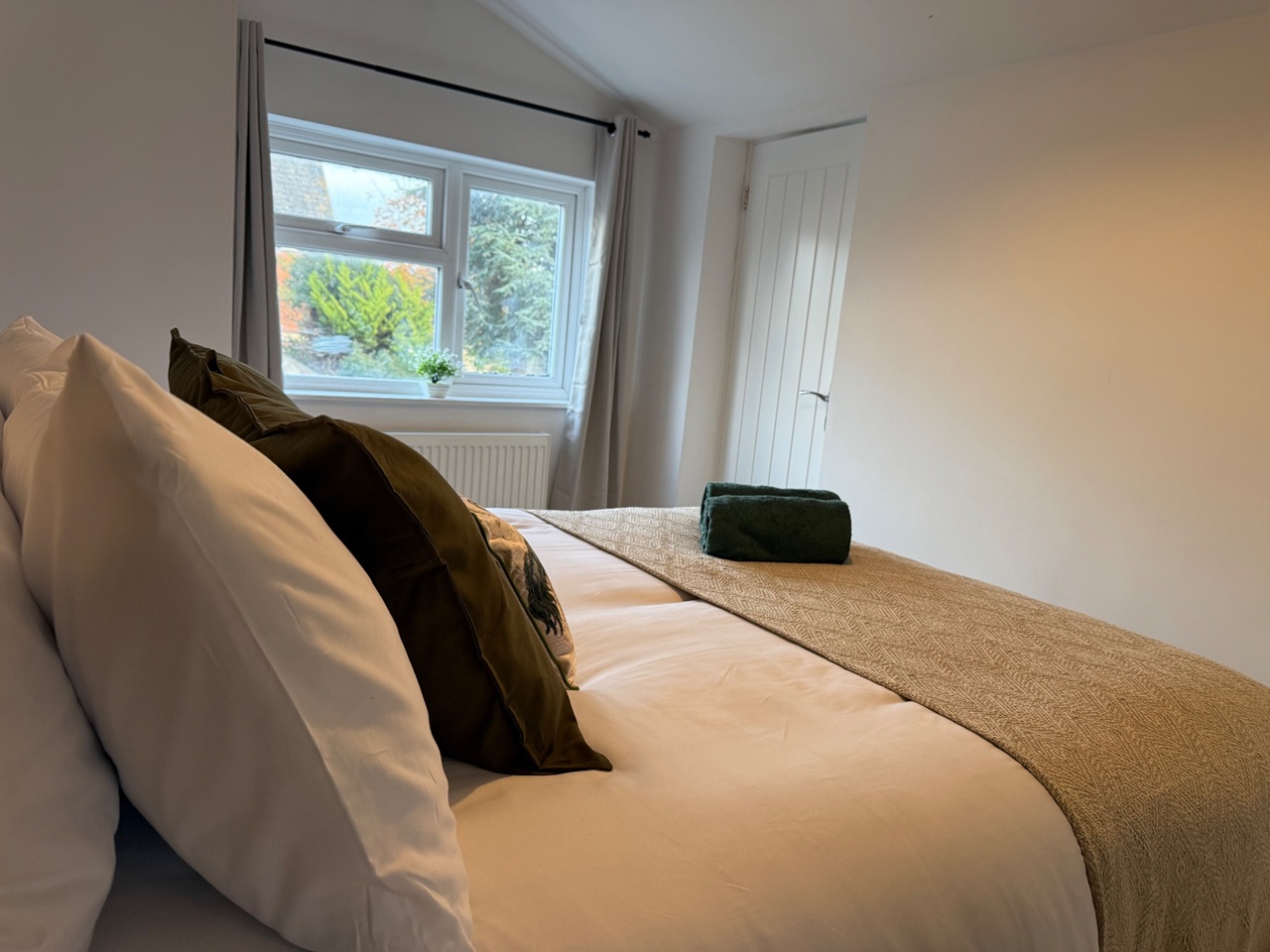 Additional image 6 of Room in a Shared House, Newport Terrace, OX26, N1 7GU